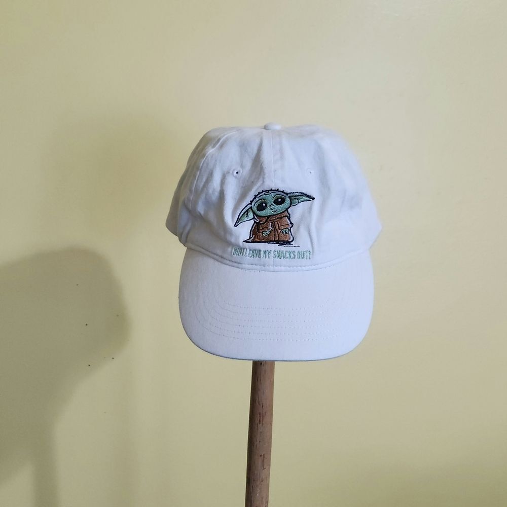 Star Wars White Baby Yoda Hat